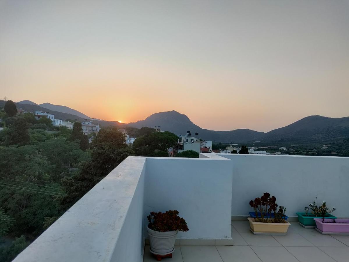 Little Penthouse With Open Terrace Neápolis